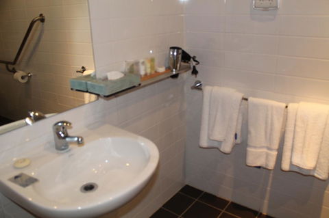 Hunter Gateway Motel - Lightning Ridge Tourism 13