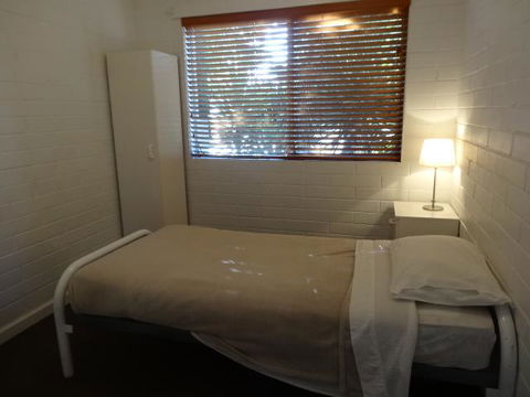 Archipelago Apartments Esperance - Lightning Ridge Tourism 2
