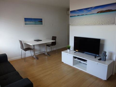 Archipelago Apartments Esperance - Lightning Ridge Tourism 4