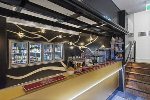 Metro Hotel Perth - Lightning Ridge Tourism 12