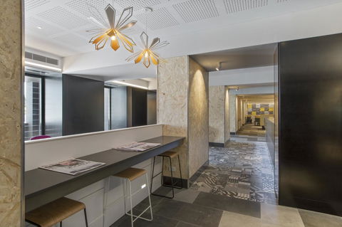 Metro Hotel Perth - Lightning Ridge Tourism 13