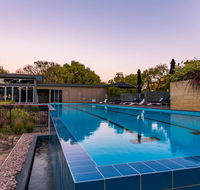 Aqua Resort Busselton - Lightning Ridge Tourism
