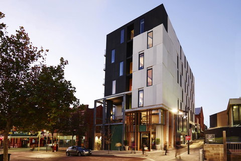 Alex Hotel - Lightning Ridge Tourism 0