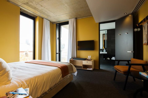 Alex Hotel - Lightning Ridge Tourism 23