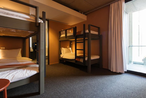 Alex Hotel - Lightning Ridge Tourism 35