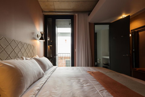 Alex Hotel - Lightning Ridge Tourism 37