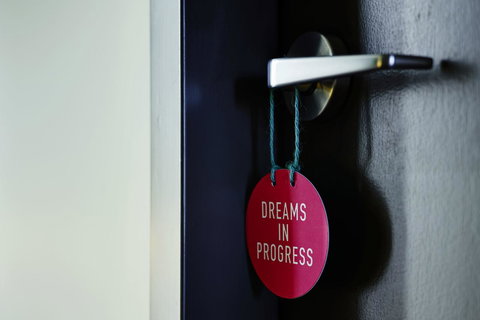 Alex Hotel - Lightning Ridge Tourism 40