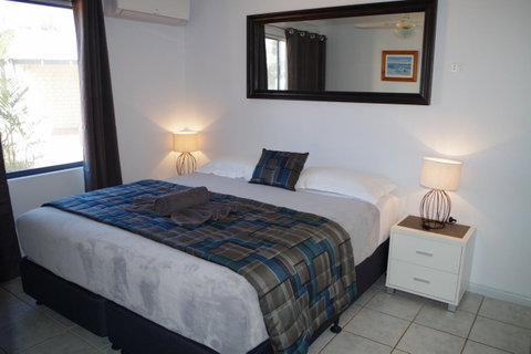 Kalbarri Blue Ocean Villas - Lightning Ridge Tourism 2