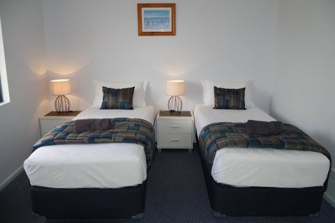 Kalbarri Blue Ocean Villas - Lightning Ridge Tourism 27