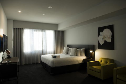 The Gerald Apartment Hotel - Lightning Ridge Tourism 24