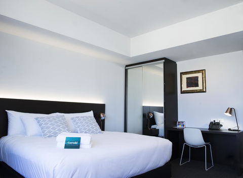 The Gerald Apartment Hotel - Lightning Ridge Tourism 37
