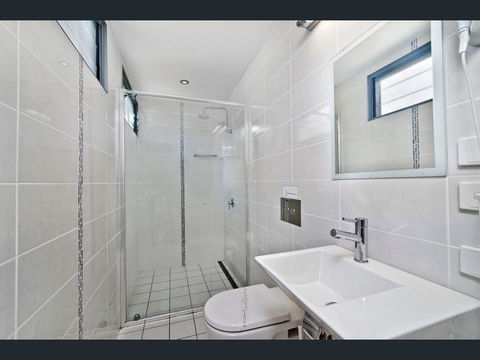Crescent Head Spa Villa - Lightning Ridge Tourism 7