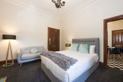 The Parkview Hotel Mudgee - Lightning Ridge Tourism 16