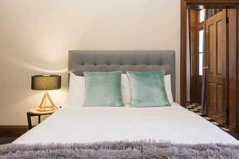 The Parkview Hotel Mudgee - Lightning Ridge Tourism 15
