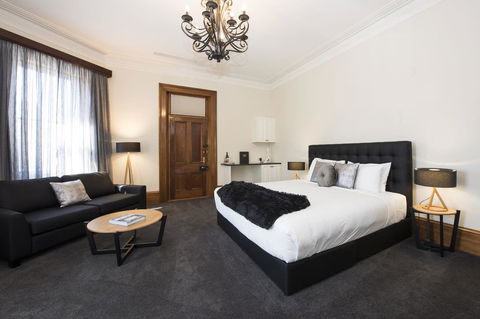 The Parkview Hotel Mudgee - Lightning Ridge Tourism 23