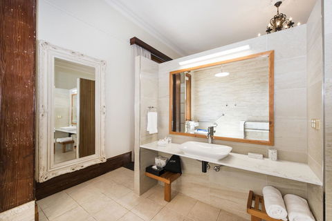 The Parkview Hotel Mudgee - Lightning Ridge Tourism 3