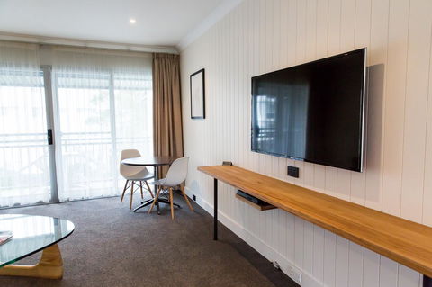 Hotel Nelson - Lightning Ridge Tourism 18