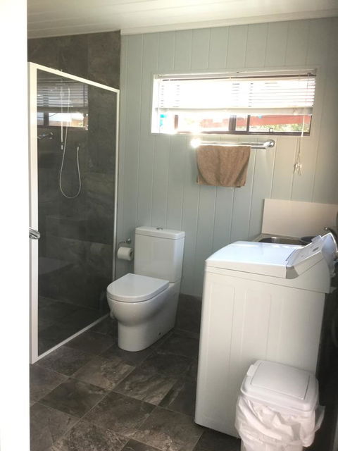 Jetz Bungalow - Lightning Ridge Tourism 2