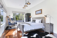 Book Barrengarry Accommodation Vacations Lightning Ridge Tourism Lightning Ridge Tourism