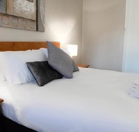 Almond Inn - Lightning Ridge Tourism