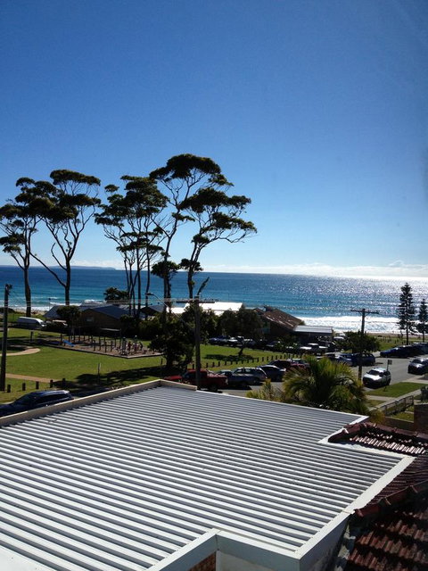 Breakers Apartments - Lightning Ridge Tourism 3