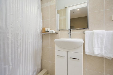 CH Boutique Hotel & Apartments, Ascend Hotel Collection - Lightning Ridge Tourism 36