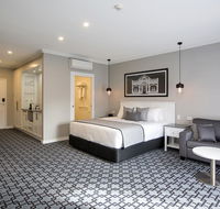 CH Boutique Hotel - Lightning Ridge Tourism
