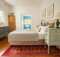 Bondi Beach House - Lightning Ridge Tourism