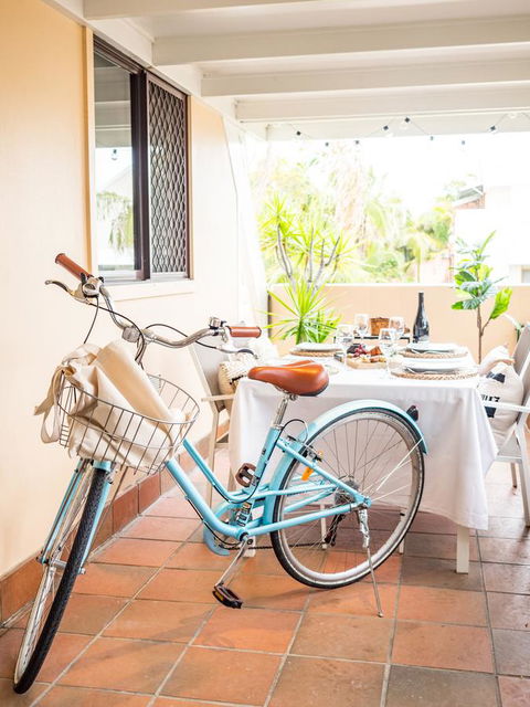 Waves Byron Bay - Lightning Ridge Tourism 14