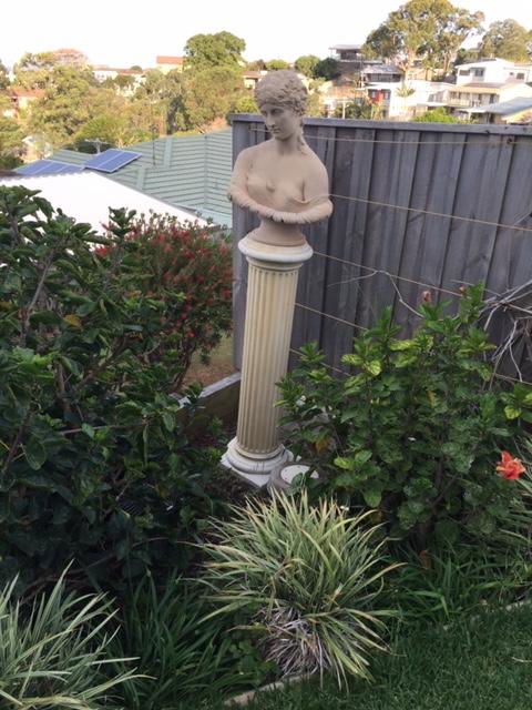 Churchill View Forster - Lightning Ridge Tourism 12