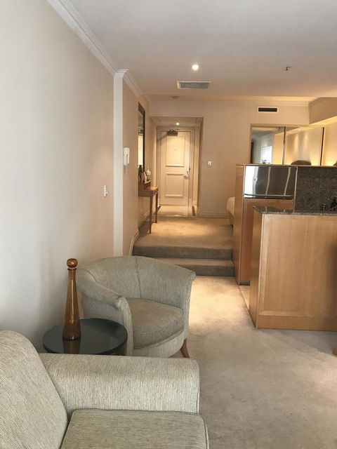 Wyndel Apartments Sydney CBD - Bond - Lightning Ridge Tourism 4