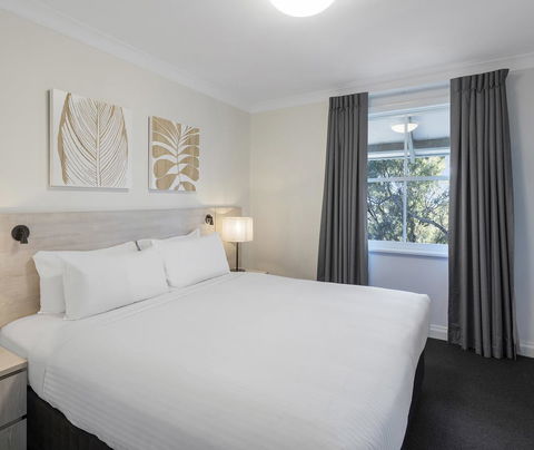 Oaks Cypress Lakes Resort - Lightning Ridge Tourism 38