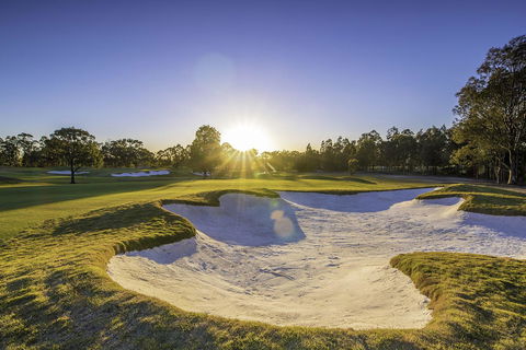 Oaks Cypress Lakes Resort - Lightning Ridge Tourism 27