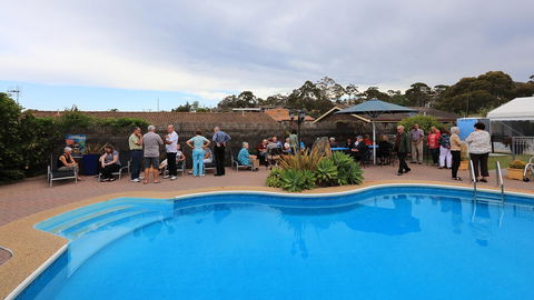 Pelican Motor Inn - Lightning Ridge Tourism 27