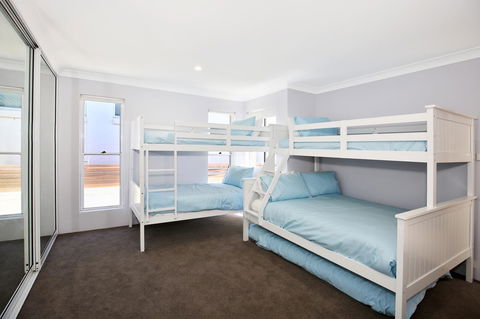 Neptune I Absolute Beachfront I Stunning Views - Lightning Ridge Tourism 17