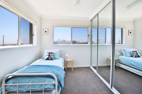 Neptune I Absolute Beachfront I Stunning Views - Lightning Ridge Tourism 14