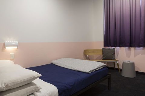 YHA Sydney Central - Lightning Ridge Tourism 42