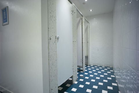 YHA Sydney Central - Lightning Ridge Tourism 20