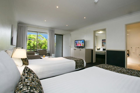 BEST WESTERN PLUS Apollo Hotel Newcastle - Lightning Ridge Tourism 18