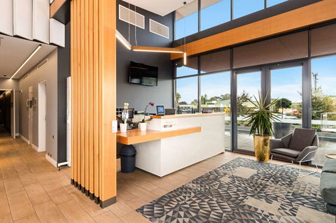 Quality Hotel Rules Club Wagga - Lightning Ridge Tourism 14
