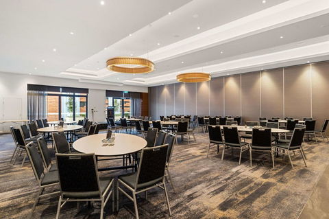 Quality Hotel Rules Club Wagga - Lightning Ridge Tourism 26