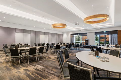 Quality Hotel Rules Club Wagga - Lightning Ridge Tourism 15