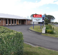 Sleepy Hill Motor Inn - Lightning Ridge Tourism