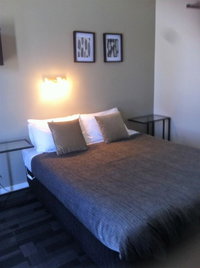 Book Cooma Accommodation Vacations Lightning Ridge Tourism Lightning Ridge Tourism