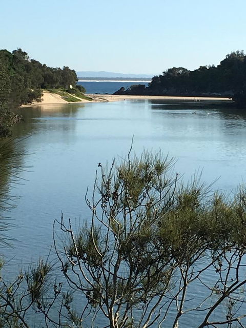 Hat Head Beach Cottage 1 - Lightning Ridge Tourism 26