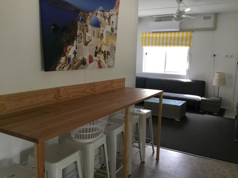 Hat Head Beach Cottage 1 - Lightning Ridge Tourism 12