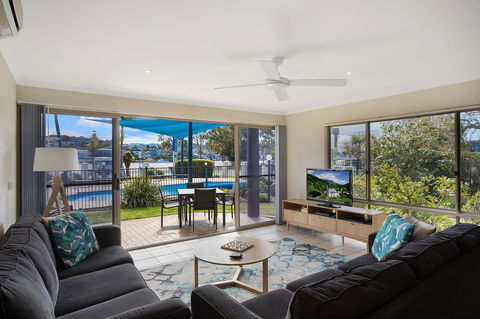Sails Luxury Apartments Merimbula - Lightning Ridge Tourism 4