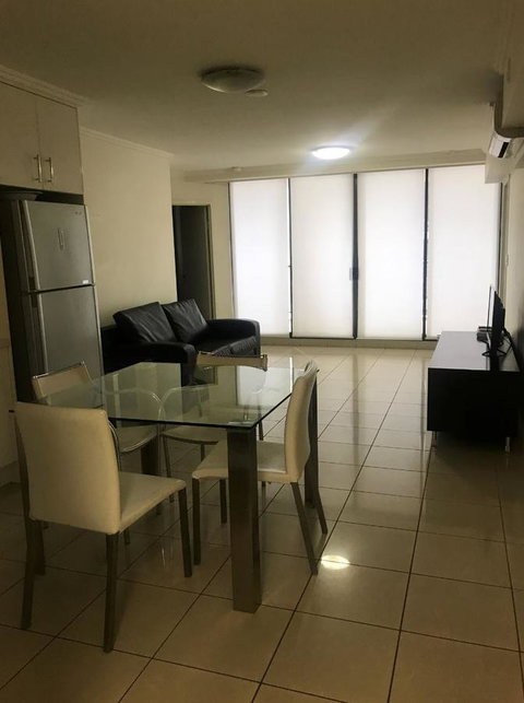 Fiori Apartments - Lightning Ridge Tourism 25