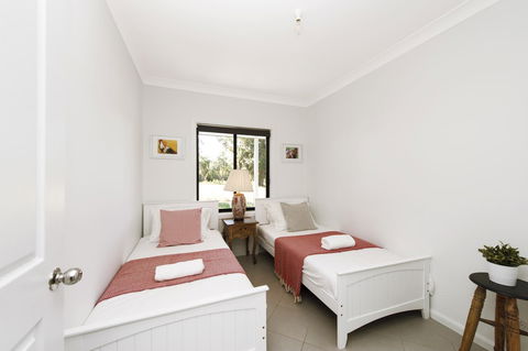 The Woods Farm Jervis Bay - Lightning Ridge Tourism 29