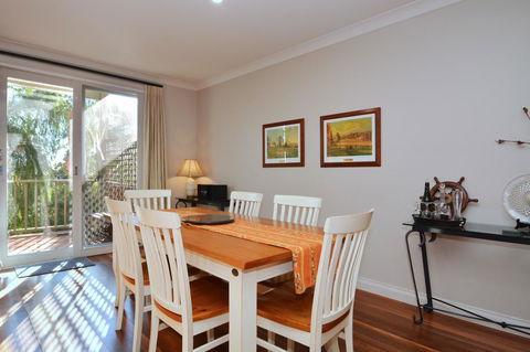 Villa 3br Chianti Villa Located Within Cypress Lakes Resort - Lightning Ridge Tourism 3